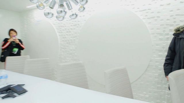 StockX Day 2 Recap feat. Blake Linder, Emily Oberg, Lance Fresh, & Kickstradomis смотреть онлайн