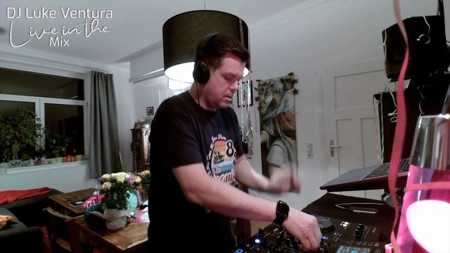 Funky House Mix #57 - Funky House & Groovy Housemusic Set - Mixed by DJ Luke Ventura - 4K UHD Party смотреть онлайн