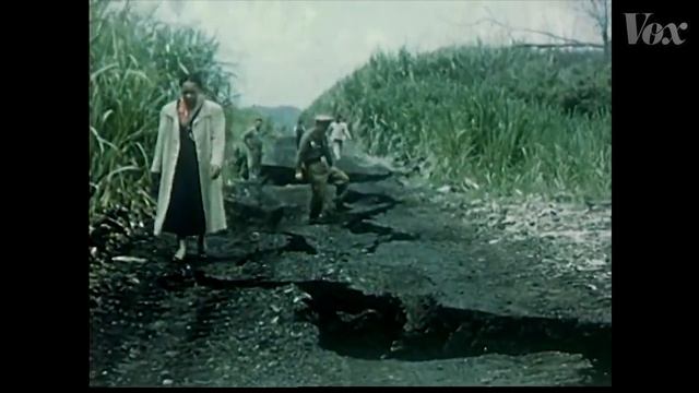 Why there's a ring of natural disasters around the Pacific смотреть онлайн