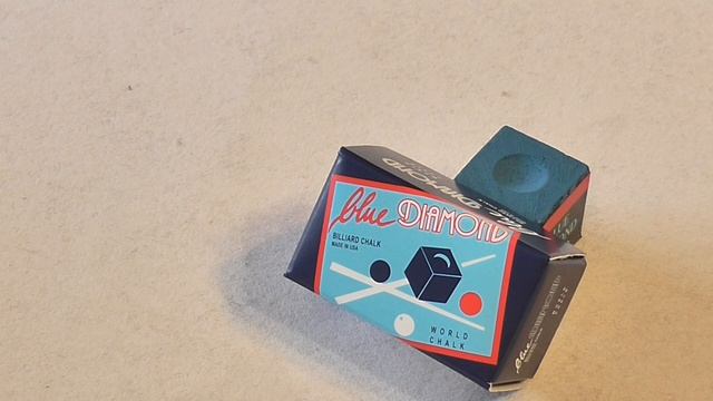 Мел для кия Blue Diamond смотреть онлайн