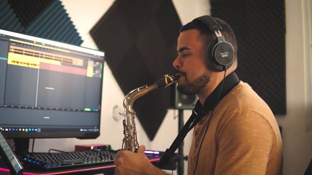 Laufey - From The Start Saxophone Cover by: Jomalier Figueroa смотреть онлайн