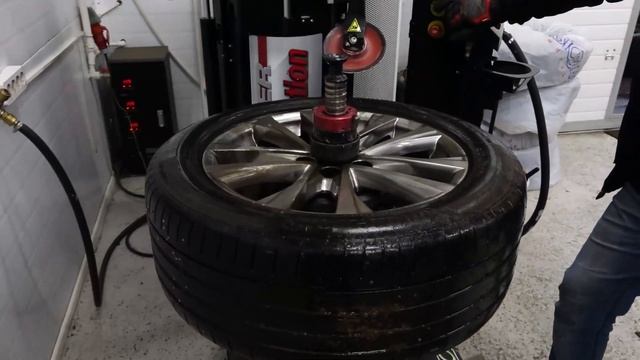 ТЯНУТЬ РЕЗИНУ БОЛЬШЕ НЕЛЬЗЯ смотреть онлайн