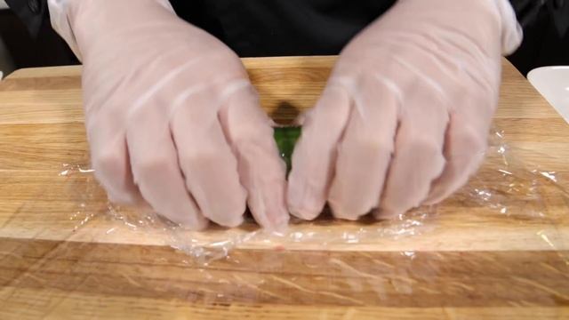 Ролл в огурце без риса | Суши рецепт | Sushi in cucumber смотреть онлайн