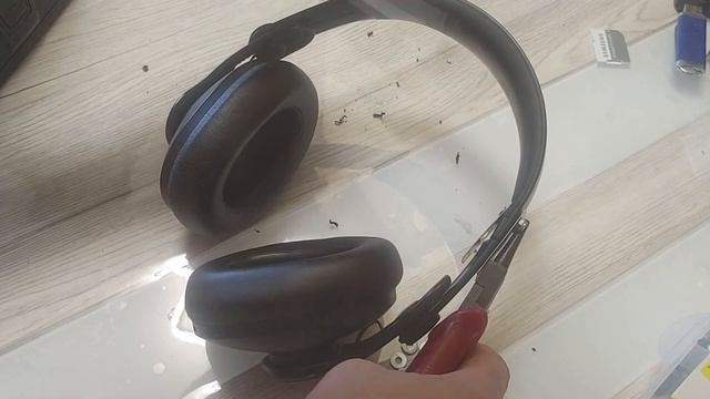 Чиню наушники AKG K361-BT смотреть онлайн