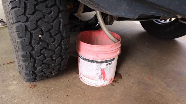 Ford Ranger Power Steering Fluid Change смотреть онлайн