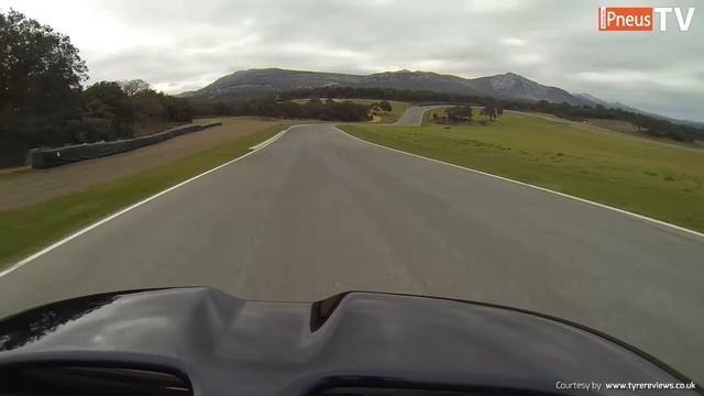 GT Radial SportActive running on Mini John Cooper Works смотреть онлайн