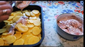 КУРИНЫЕ БЁДРА с картошкой в духовке! Запечь куриные бедра в духовке.