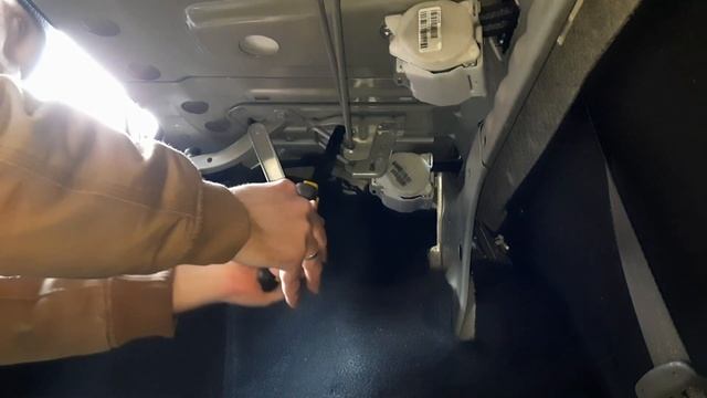 Стоковые регулировки багажника Lada Granta смотреть онлайн