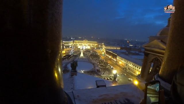 На колоннаде Исаакиевского собора🔥/Санкт-Петербург с высоты птичьего полёта 😍/Новогодний Питербург🎄 смотреть онлайн