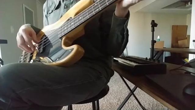 Glarry GJazz Bass смотреть онлайн