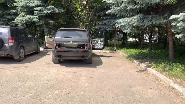 Установка DL Audio Gryphon Pro 165 в BMW X5 e53 смотреть онлайн