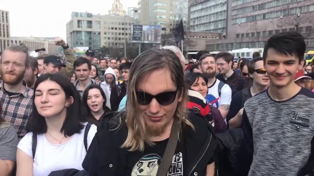 Digital Resistance. Люди на митинге 30 апреля в защиту Telegram смотреть онлайн