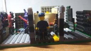 1 часть в пиццерии Фредди фазбер из Лего!!!!!!!