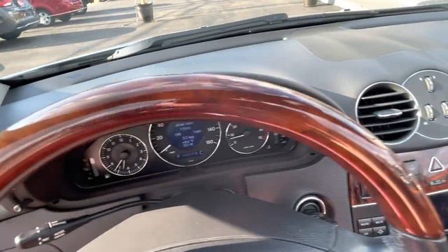 2005 Mercedes-Benz CLK 320 Cabriolet - Only 2 Owners, Gorgeous Condition, Power Top, Great Value! смотреть онлайн