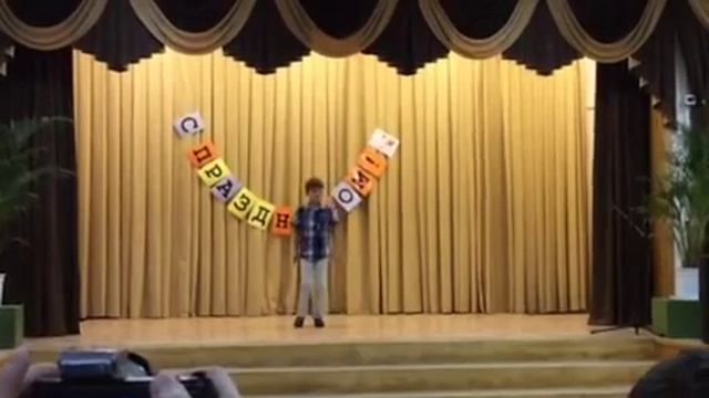 4"б" класс,(806 школа) лезгинка смотреть онлайн