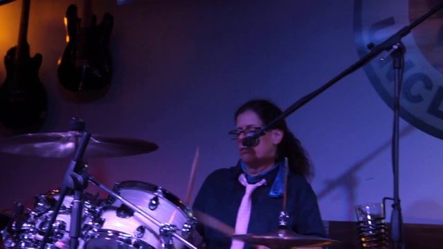 Brown Eyed Women - A Live Sampler from Summer Tour 2019 смотреть онлайн