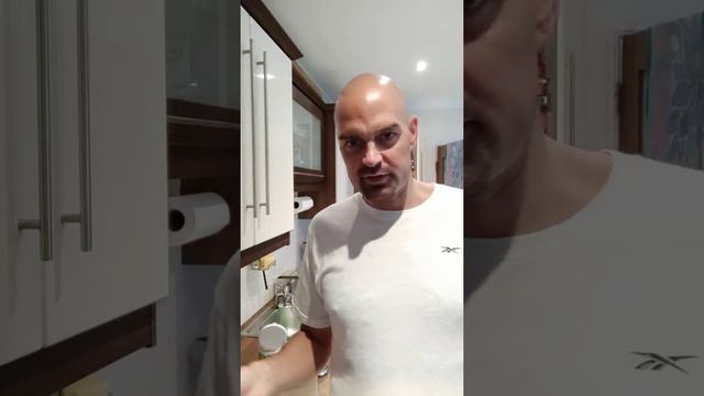 Утро начинается! Водородная вода, Спирулина, Содовая вода, Семена подорожника. смотреть онлайн