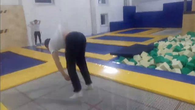Го сыграем в +1 ? ApacheJump научит! смотреть онлайн