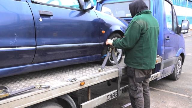 Car Restoration - 1993 Renault 19 16V Chamade - P1 смотреть онлайн