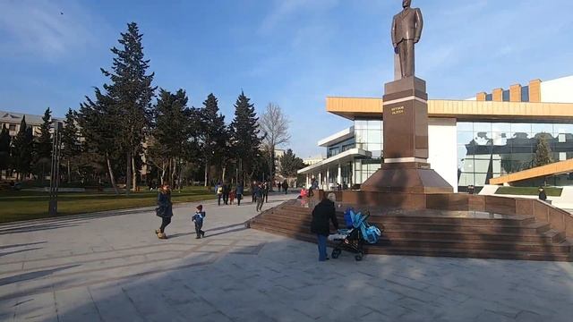 РАЗИНА. ПАРК Г.АЛИЕВА ПОСЛЕ РЕМОНТА смотреть онлайн