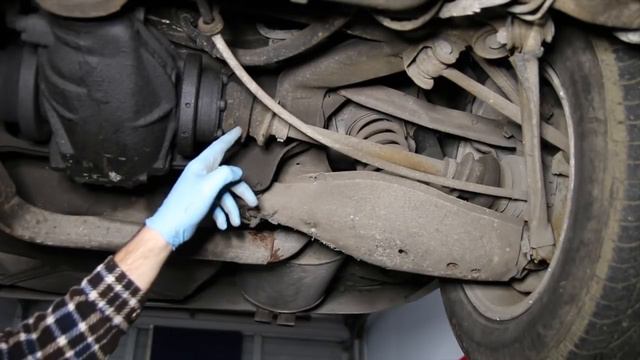 Buying a Cheap Mercedes Part 4: Mechanical Visual Inspection Results смотреть онлайн