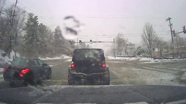 LIVE: Travel conditions during Pennsylvania snowstorm смотреть онлайн