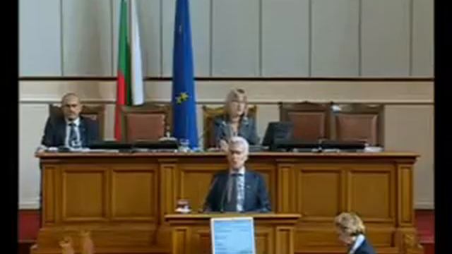 Волен Сидеров - "ГЕРБ ОТКАЗВА ДА ЗАЩИТАВА ТРАКИЙЦИТЕ" смотреть онлайн