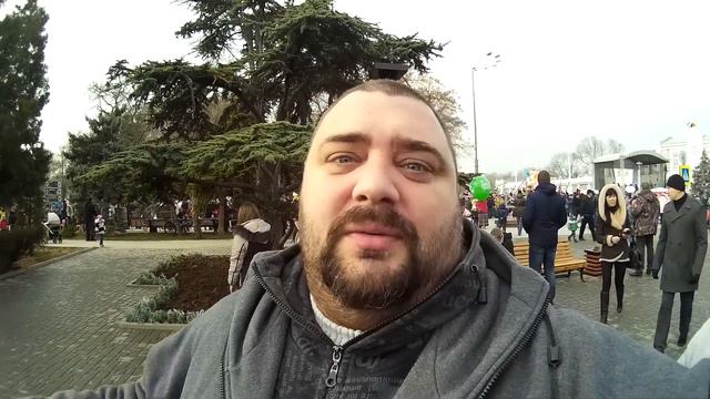 КРЫМ / Зимняя Евпатория / Парад дедов морозов / Набережная / Море смотреть онлайн