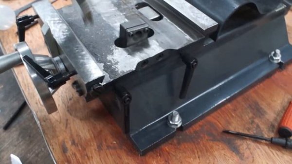 RCOG-25V Milling machine review