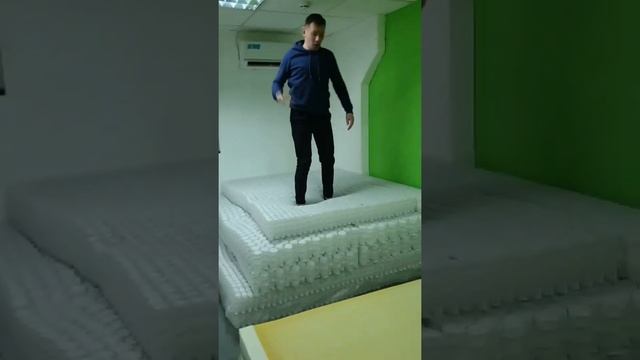 Крепкие и надёжные матрасы смотреть онлайн