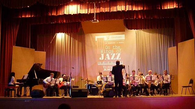 Биг-Бэнд Кемгик 2014г под управлением В.Я. Хвилько