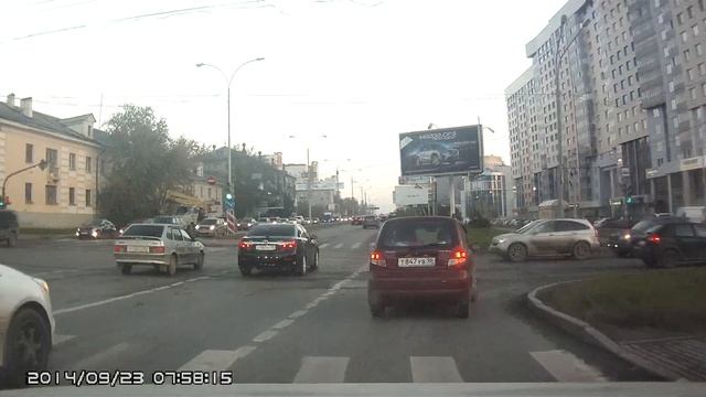 Машина-призрак в Екатеринбурге 23.09.2014 смотреть онлайн