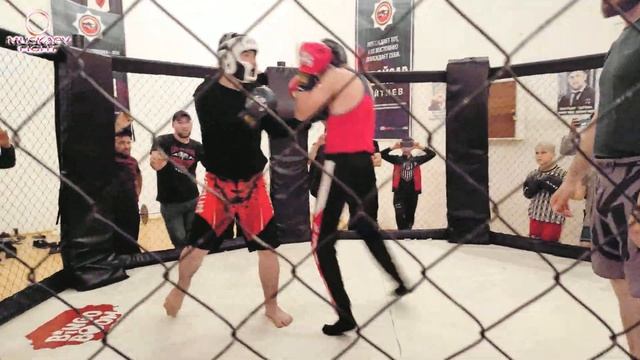 ЛЮБИТЕЛЬСКИЙ СПАРРИНГ. ЮНИОРЫ