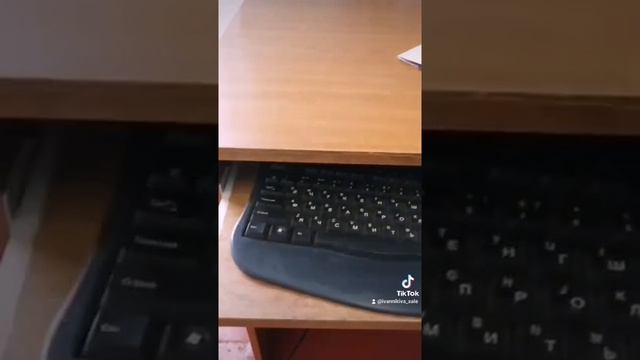 Без стола ни куда смотреть онлайн