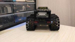 Обзор на гусеничный вездеход из Лего техник / LEGO TECHNIC
