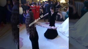 ЦыГаНочКи❤️КрАсИвО?ТанЦуЮт?#wedding #shorts #tiktok /цыганские танцы /цыганская свадьба 2023