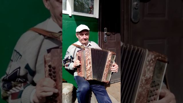 Грустная мелодия на баяне от слепого старца смотреть онлайн