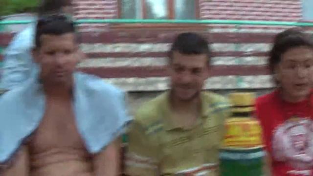 БОЛГАРИЯ: Гена несет камеру для записи Анзор.ТВ... LUKOVO BULGARIA