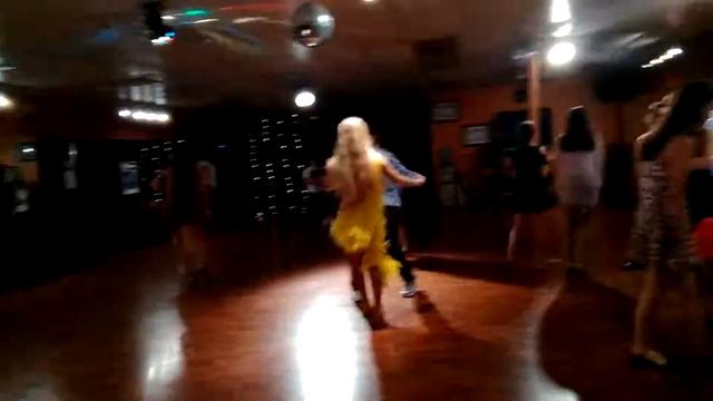 Dance Nikita and Dasha смотреть онлайн