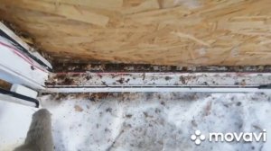 как утеплить пластиковую дверь в курятнике