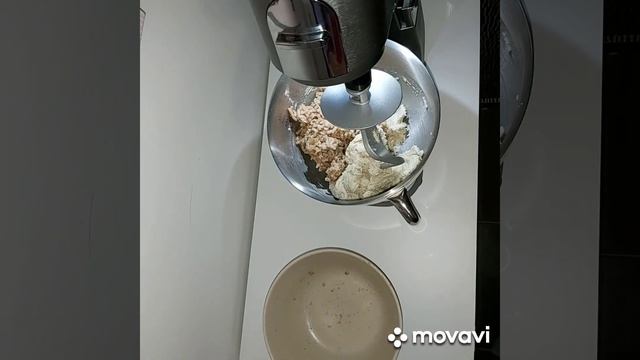 Tepertős/ töpörtyűs pogácsa Sencor STM 7900 segítségével смотреть онлайн