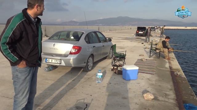 YENİ LİMANDA BALIK COŞTU!! OLTA TAKIMI ÖNEMLİ!! 26 EKİM 2020 смотреть онлайн