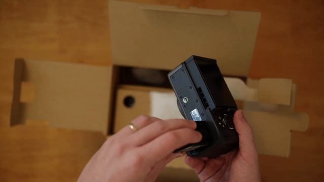 Sony FX30 Has Arrived! UNBOXING VIDEO (Sigma 18-50mm f/2.8 APSC) смотреть онлайн
