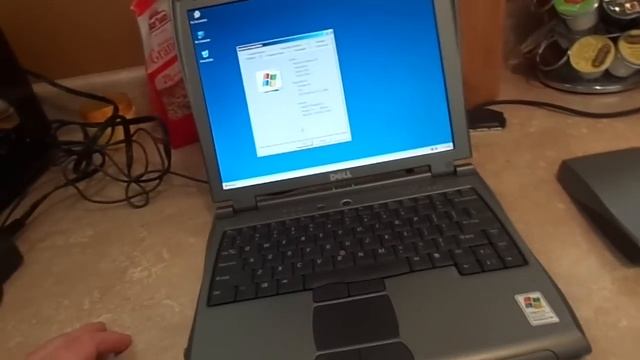 Dell Latitude C400 Sub-Notebook смотреть онлайн
