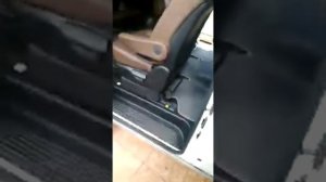 поворотные сидения в Grand Starex Urban