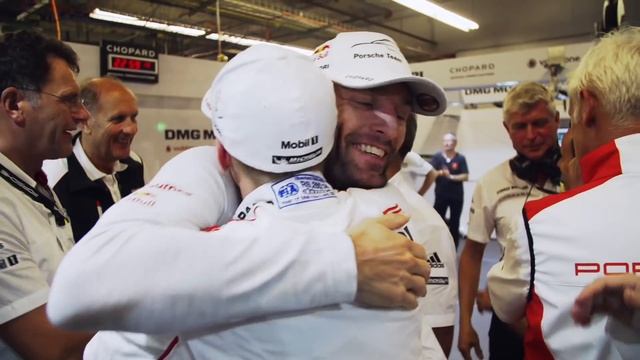 Mark Webber calls time on his racing career to become Porsche representative смотреть онлайн