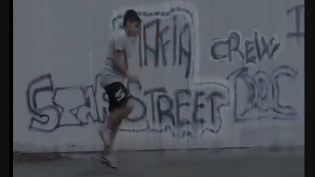 Jumpstyle vs Tecktonik Dance смотреть онлайн