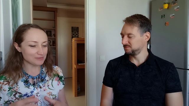 Коворкинг в Анталии. Саморазвитие, тренинги, игры. Интервью с Арсением Фроловым смотреть онлайн