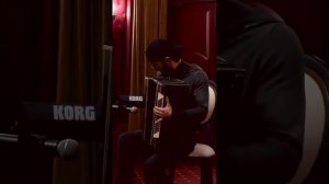 Чеченский гармонист Иса Ахмадов ??