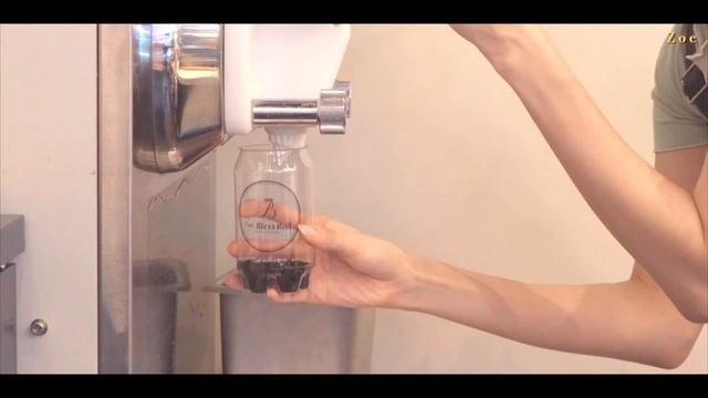 ?Back in my cafe day~? | Social Distancing LV2.5 in Korea смотреть онлайн